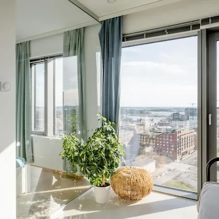 Fabulous Morden In Apartment *